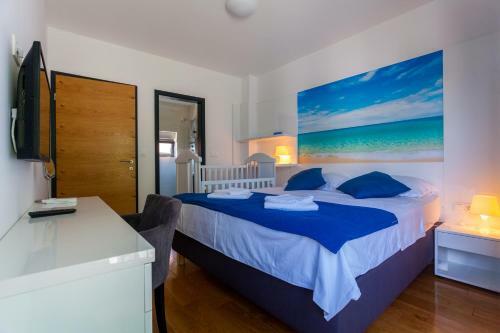 Luxury Apartment Amarin