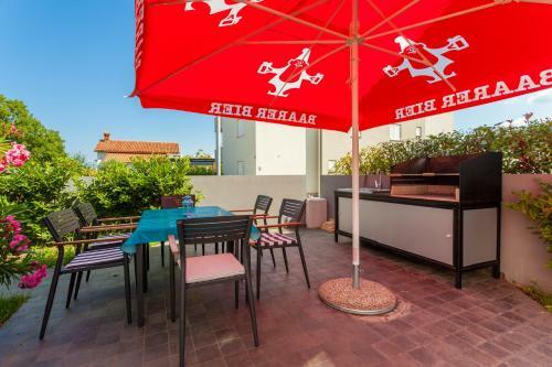 Luxury Apartment Amarin