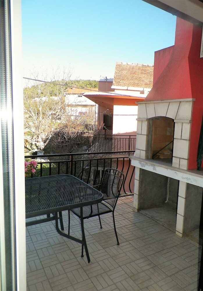 Hostal Rooms Senija