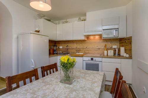 Apartamentos Jelena 1