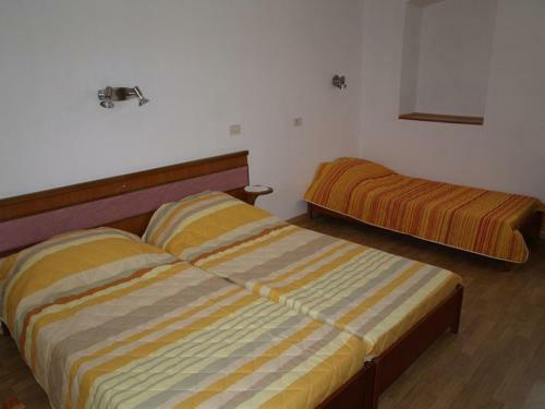 Apartments In Veli Losinj 14928