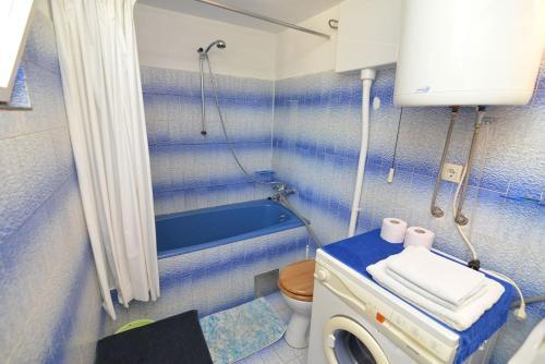 Apartment In Veli Losinj 14907
