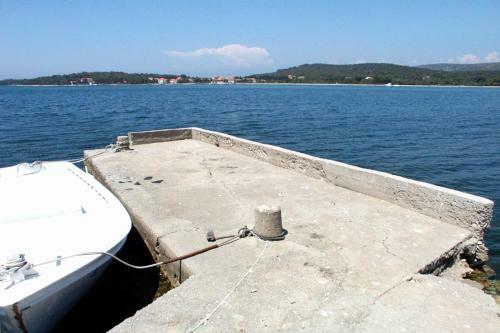 Seaside Holiday House Veli Rat (dugi Otok) - 875