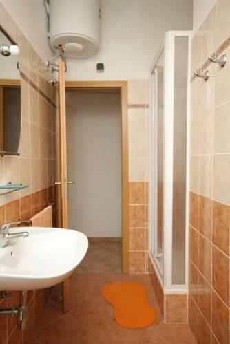Apartments By The Sea Verunic (dugi Otok) - 8105