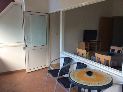 Apartments By The Sea Verunic (dugi Otok) - 8105