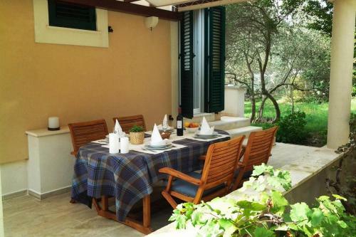 Apartment Verunic 8103b