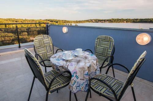 Apartment Verunic 14286c