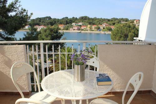 Apartment Verunic 3480b