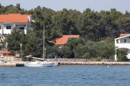 Seaside Holiday House Verunic (dugi Otok) - 8126