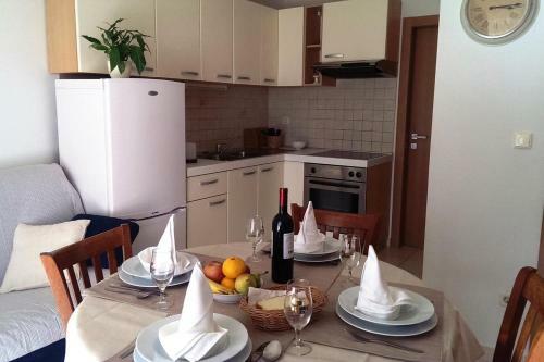 Apartments By The Sea Verunic (dugi Otok) - 8103