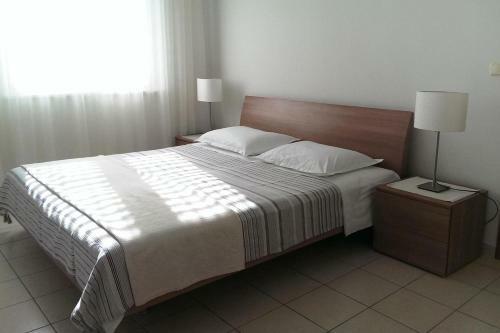 Apartments By The Sea Verunic (dugi Otok) - 8103