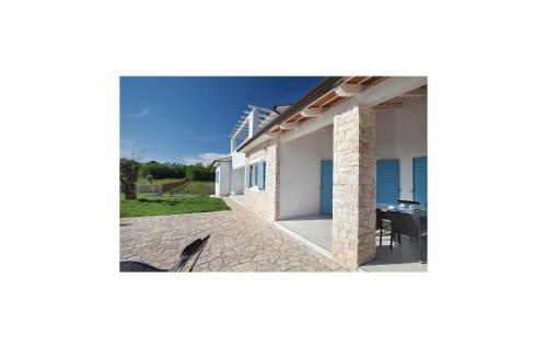 Holiday Home Labin Becici