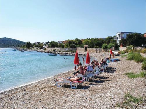 Apartment Drvenik Mali With Sea View 01