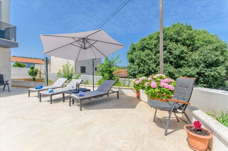 Apartamentos Villa La