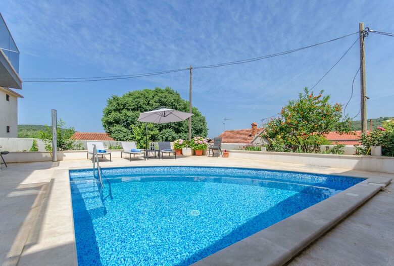 Apartamentos Villa La