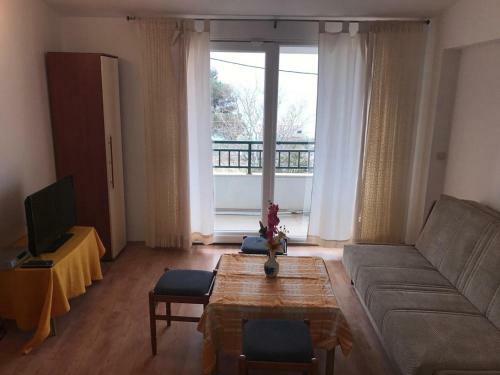 Apartments With A Parking Space Veliko Brdo (makarska) - 6791