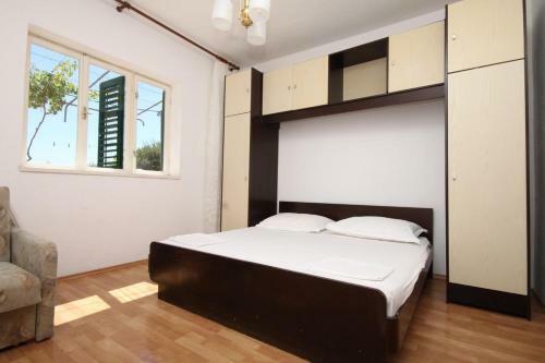 Apartments With A Parking Space Veliko Brdo (makarska) - 6791