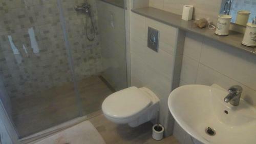 Apartments With A Parking Space Veliko Brdo (makarska) - 6791
