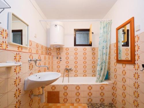 One-bedroom Apartment In Pula VI