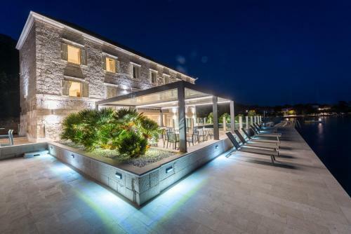 Heritage Boutique Hotel - Viganj Bed & Breakfast