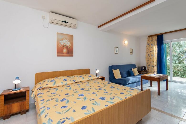 Holiday Home Clarita