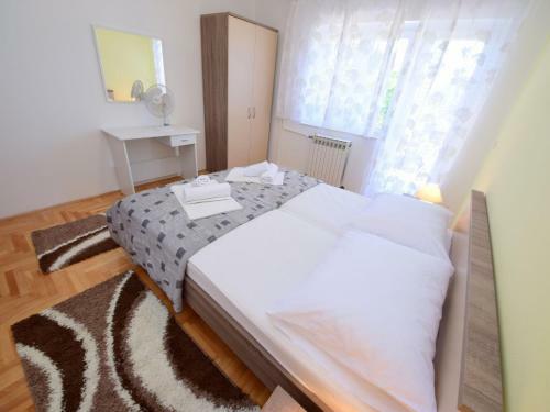Apartment Balota