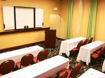 Hotel Hampton Inn & Suites - Burbank Airport