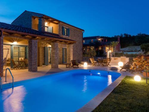 Holiday Home Villa Figlica