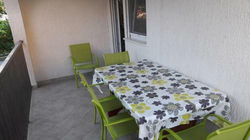 Apartment Sole