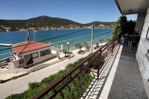 Apartments Mar