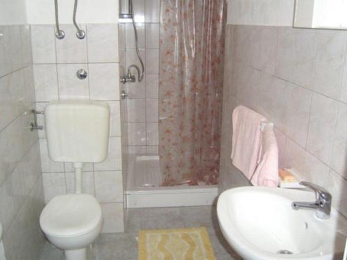 Seaside Holiday House Vinisce (trogir) - 14704