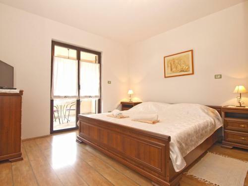 Apartments Edvino 387