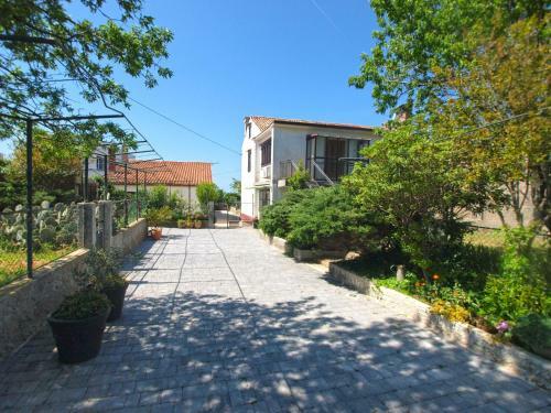 Apartments Milena 1582