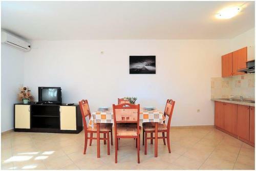 Apartment Vir 13569b
