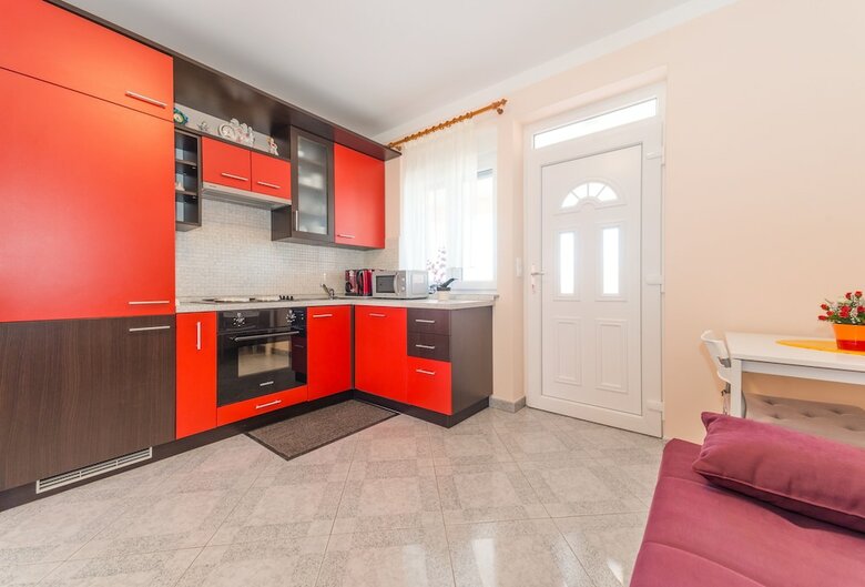 Apartments Hudi?