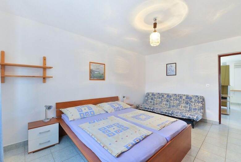Apartments Gogoljak