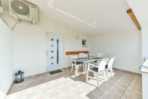 Apartments Zitna X