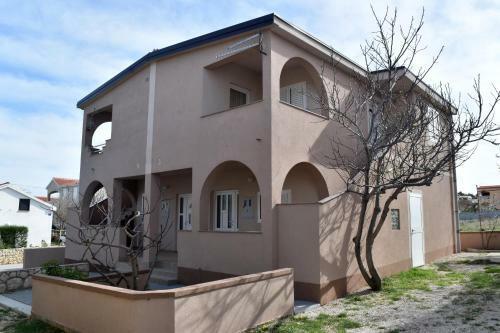 Apartments Oresic