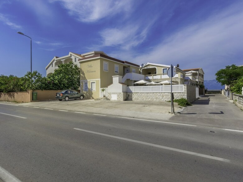Apartamentos Villa Karmen