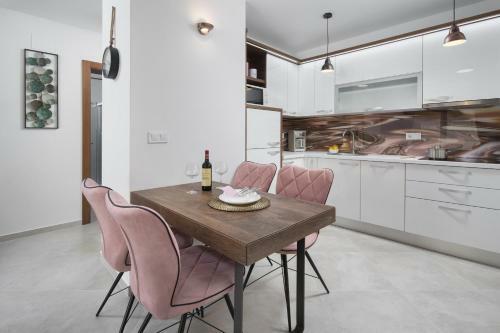 Apartments Malibu Exclusive