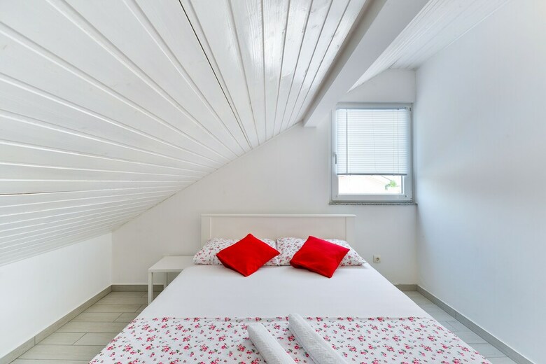 Apartments Salitre?i?
