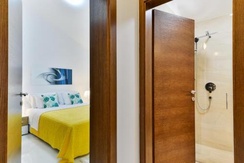 Apartments Veli?