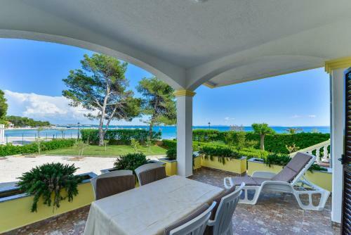 Apartments Liveri?