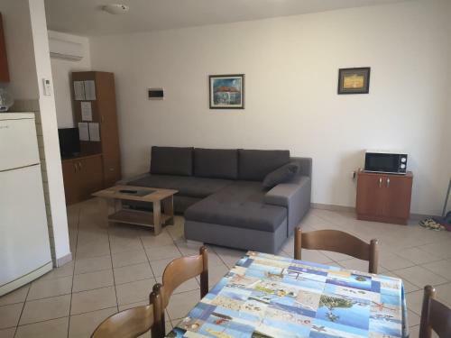 Ines & Iva Apartments