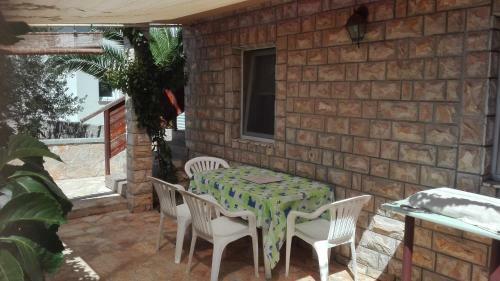 Narancs Apartment