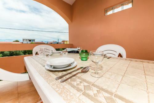 Apartments Nikaia