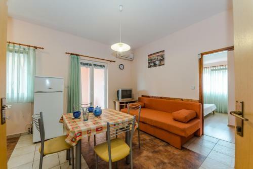 Apartments Nikaia