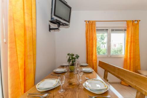 Apartments Nikaia