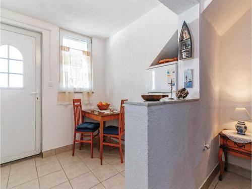 Apartment Vir 21
