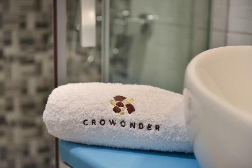 Apartamentos Crowonder Luxury Vir